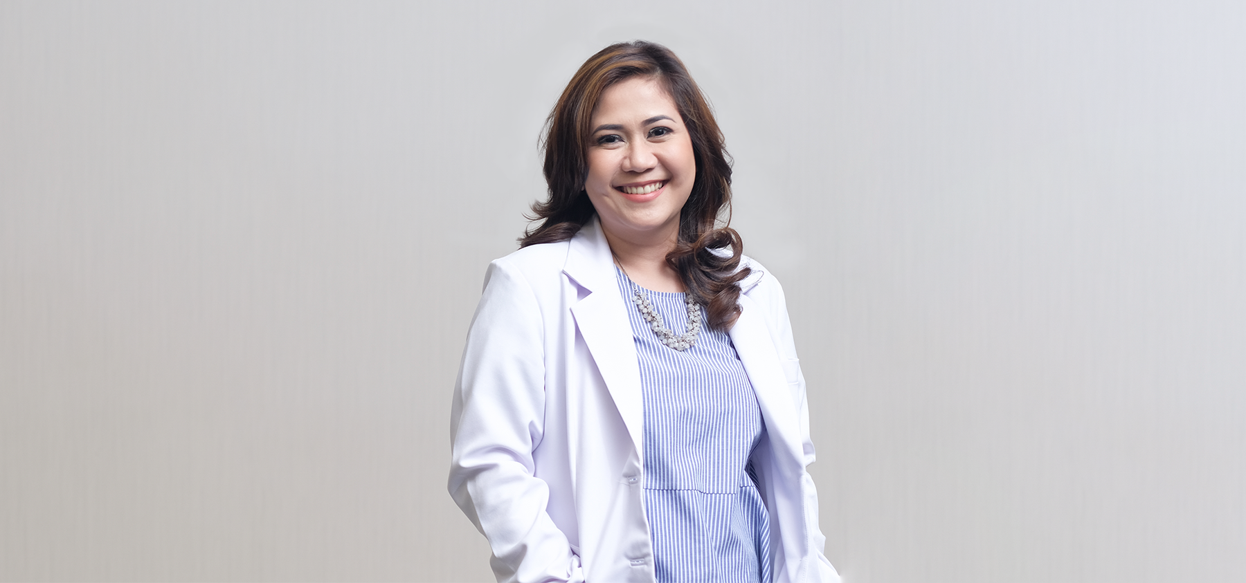 KMN EyeCare - Dr. Wulan Aprianti , SpM