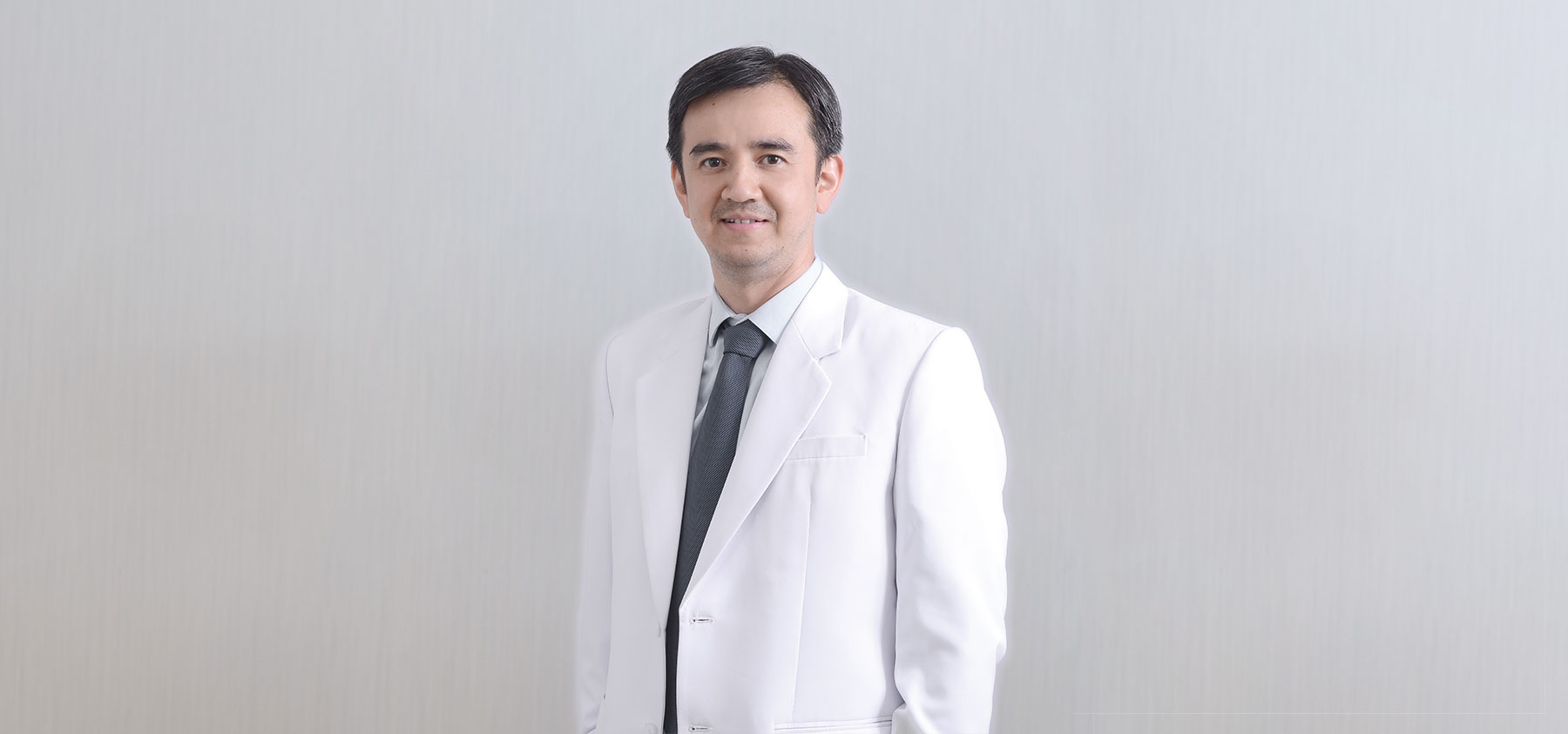 KMN EyeCare - Dr. Arief Wildan , SpM