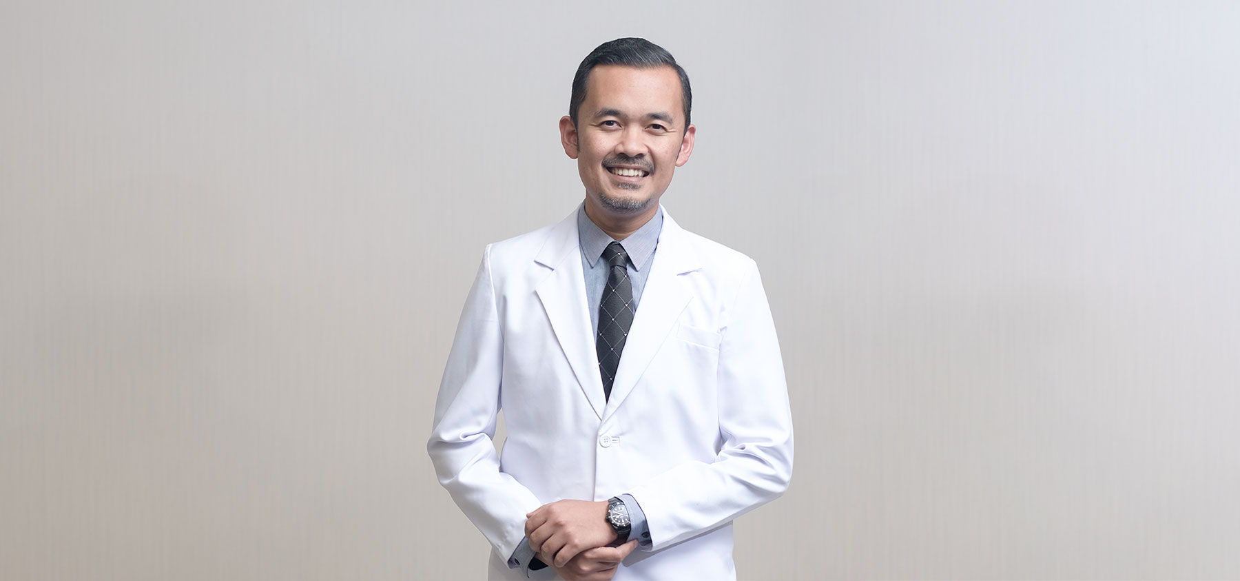 KMN EyeCare - Dr. Emil F. Sjahreza , SpM