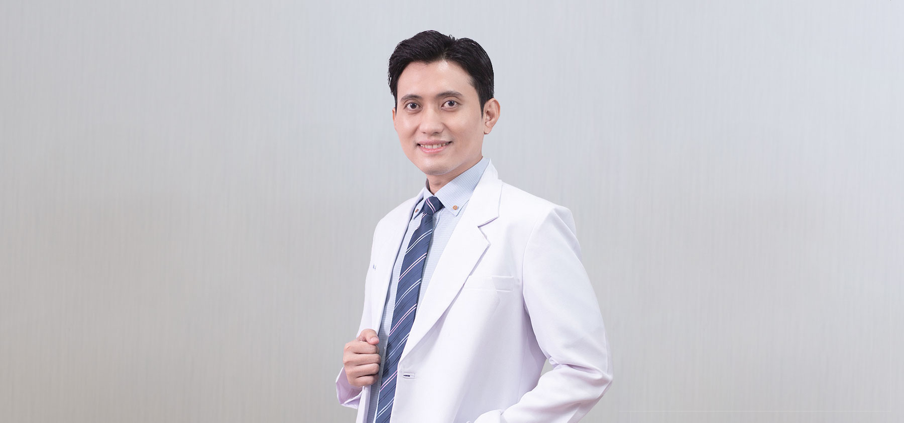 KMN EyeCare - Dr. Joko Satrio , SpM