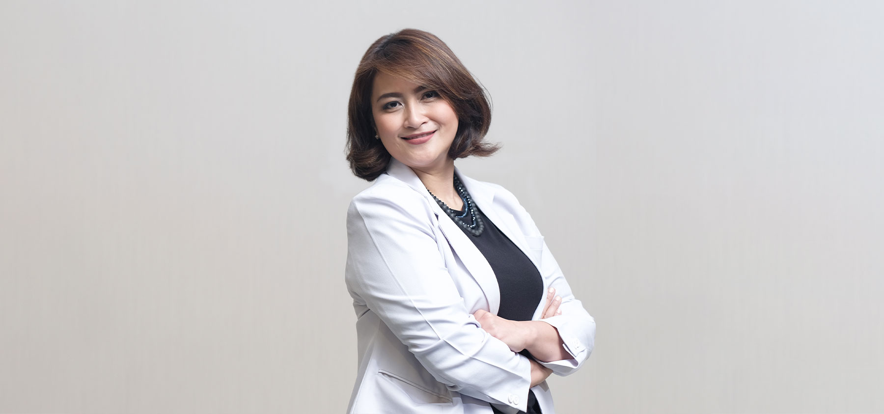 KMN EyeCare - Dr. Rien Widyasari , SpM