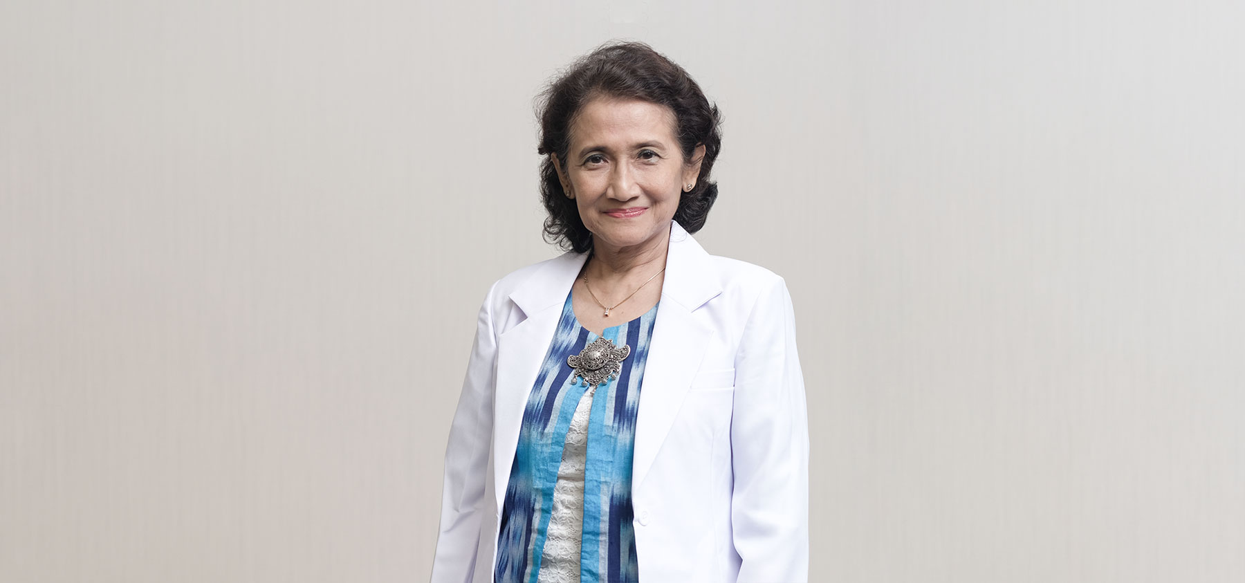 KMN EyeCare - Dr. Widowati S. Wijarso , SpM